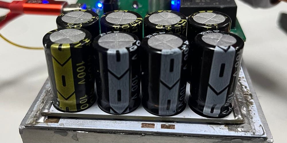 Electrolytic Capacitor